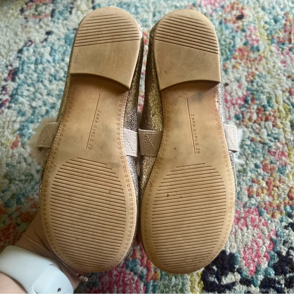 Zara girls ballet flats with fur accent size 29